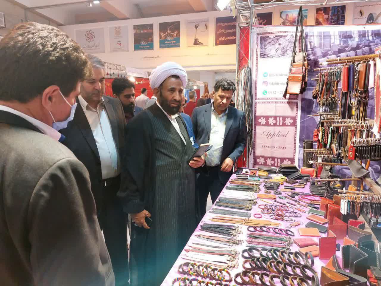 لزوم راه‌اندازی بازارچه صنایع دستی در رفسنجان