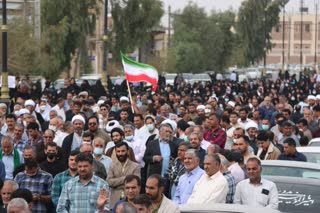راهپیمایی مردم رفسنجان در محکومیت حادثه تروریستی در حرم شاهچراغ